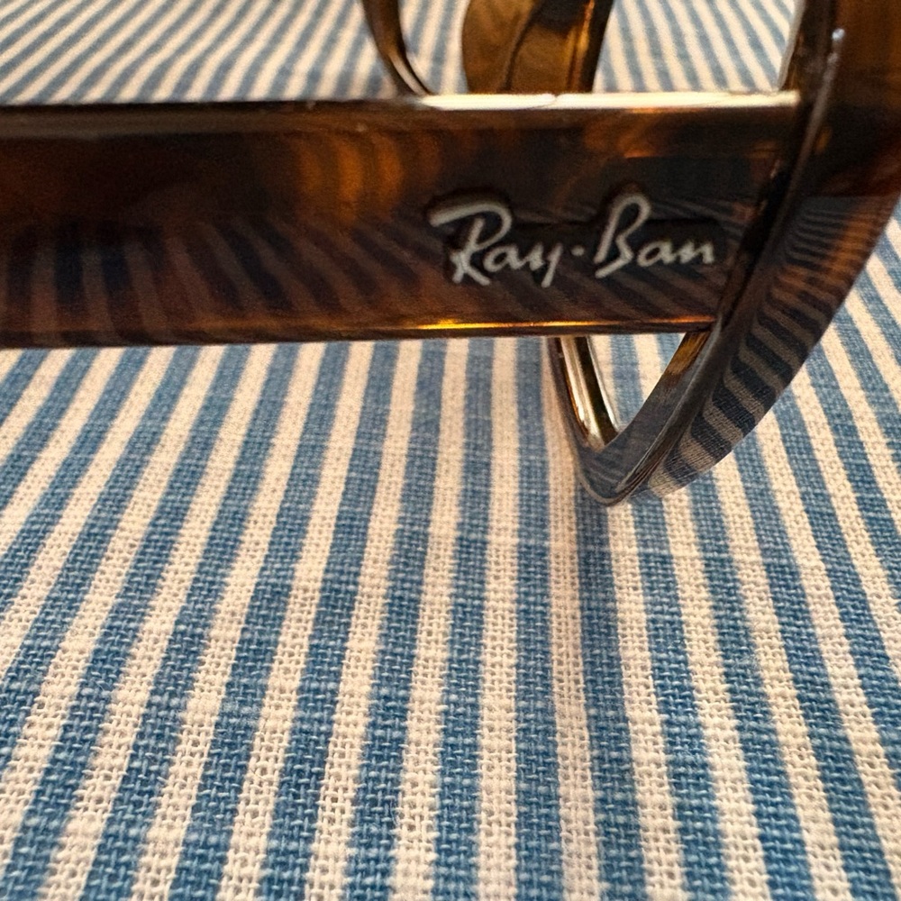Ray-Ban Tortoise Shell Glasses - Picture 2 of 6